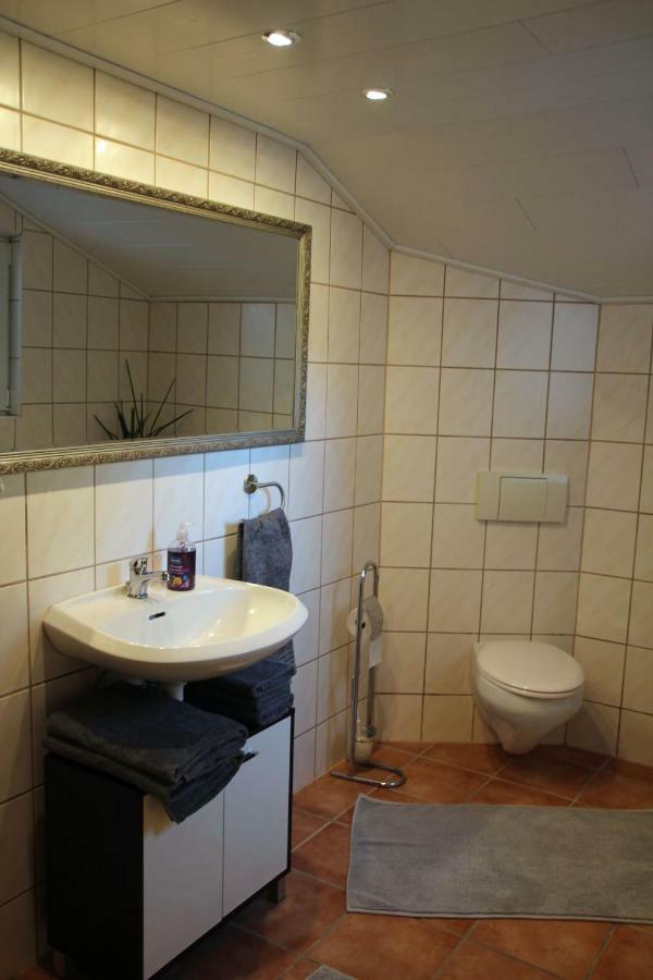 Kapitans Huus Apartamento Westoverledingen Exterior foto