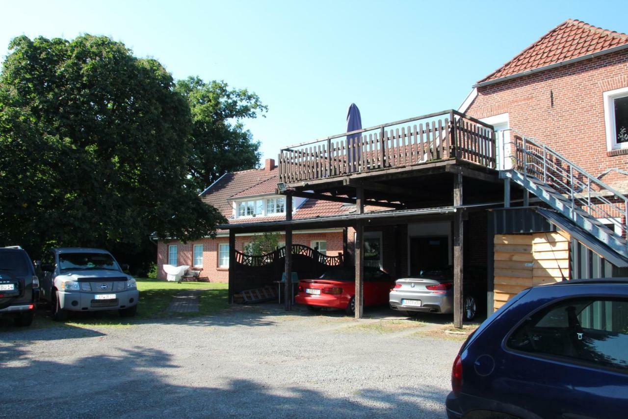 Kapitans Huus Apartamento Westoverledingen Exterior foto